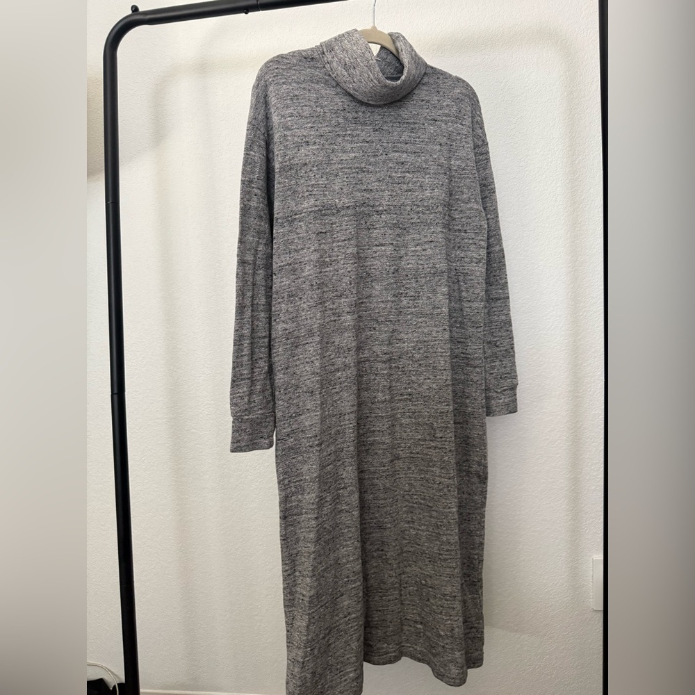Old Navy Gray Turtleneck Long-Sleeve Sweater Dress, Size M, New without tags